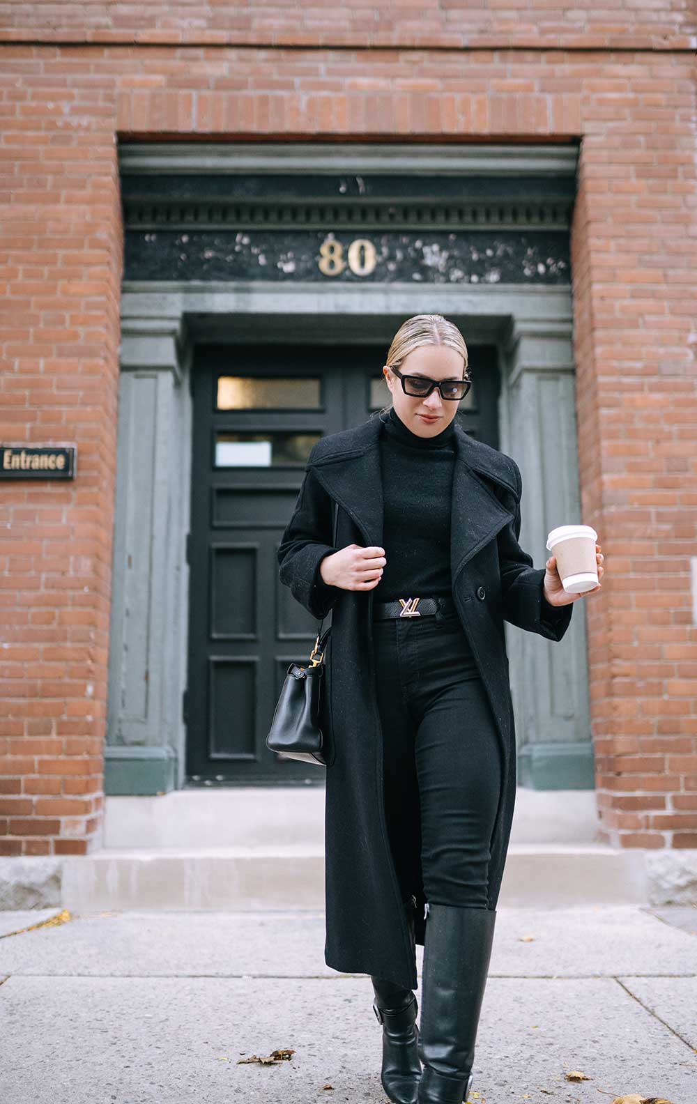 My Best Tips For Creating A Stunning All Black Fall Outfit